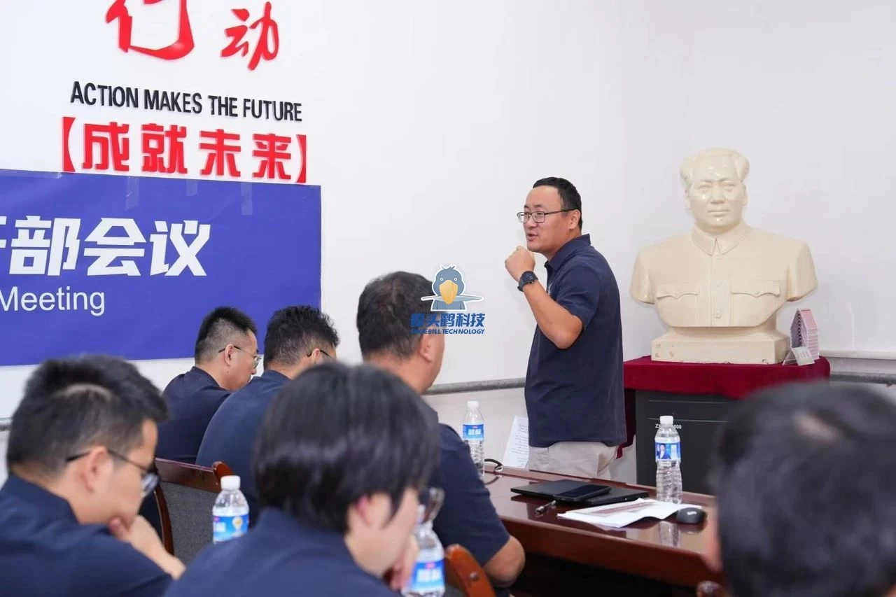 Hành trình sa mạc Badain Jaran của Shoebill Technology Hành trình sa mạc Badain Jaran của Shoebill Technology